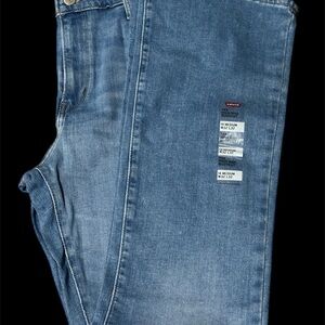 Levi's Women’s High Rise Bootcut Jeans